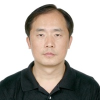 谭春飞 照片
