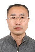 王小秋 照片
