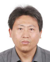 丁永臻 照片