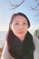 丁琳 照片