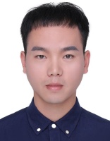 何金奎 照片