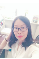 刘玲 照片