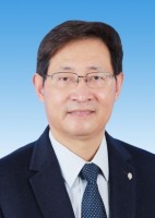 刘衍聪 照片
