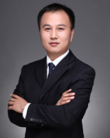 吕云涛 照片