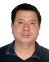李明新 照片