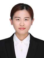 李琳 照片