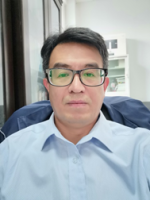李连伟 照片