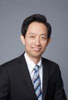 秦勇 照片