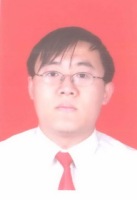 王明波 照片