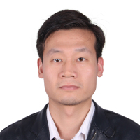 王民 照片