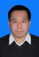 杨春然 照片