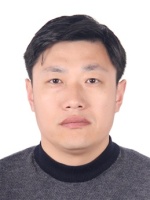 仉志华 照片