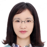 梁艳 照片