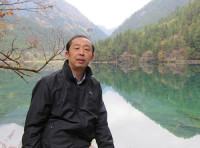 王旻 照片
