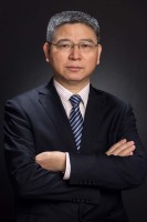 何建国 照片