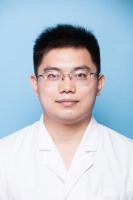 刘俊 照片