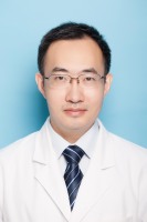 张喆 照片