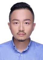 何苗 照片