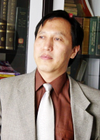 曹兴 照片