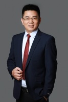 吉家伍 照片