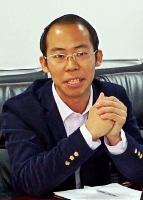 刘柏志 照片
