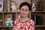 邰丽华 照片