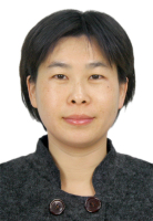 何敏媚 照片