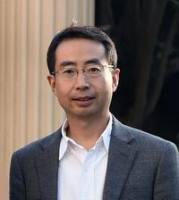 王晓钧 照片