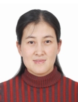 韩琳 照片