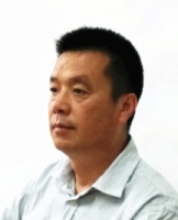 成守彬 照片