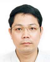 曹江 照片
