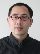 柴春雷 照片