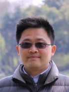 陈岗 照片