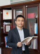 陈文智 照片
