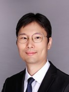 戴俊毅 照片