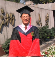 傅荣校 照片