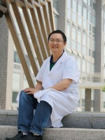 李健 照片