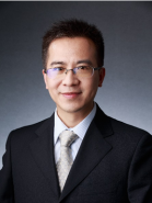 何怀文 照片