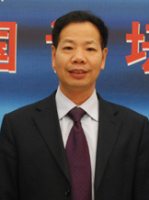 何文炯 照片