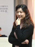何莲珍 照片