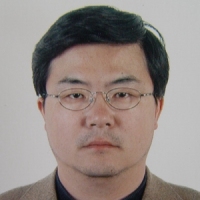 侯民贤 照片