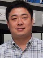 胡骏 照片
