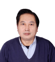 李福东 照片