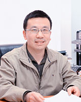 纪俊峰 照片
