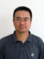 金彭年 照片