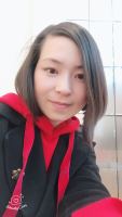 骆夷 照片