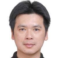 刘雁鸣 照片