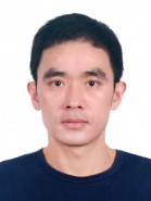 李佩 照片