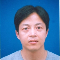 潘翔 照片
