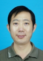 王东坡 照片